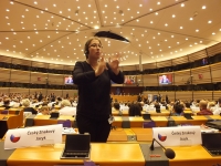 Fotografie alba Brusel 2016 - Konference "Mnohojazyčnost a rovná práva v EU: Role znakových jazyků v EU" - 28.9.2016 v hlavním jednacím sále Evropského parlamentu